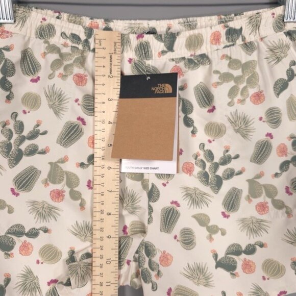 NWT THE NORTH FACE Shorts LARGE 14/16 Youth Girls Water Ripple Cactus Print - Picture 4 of 11